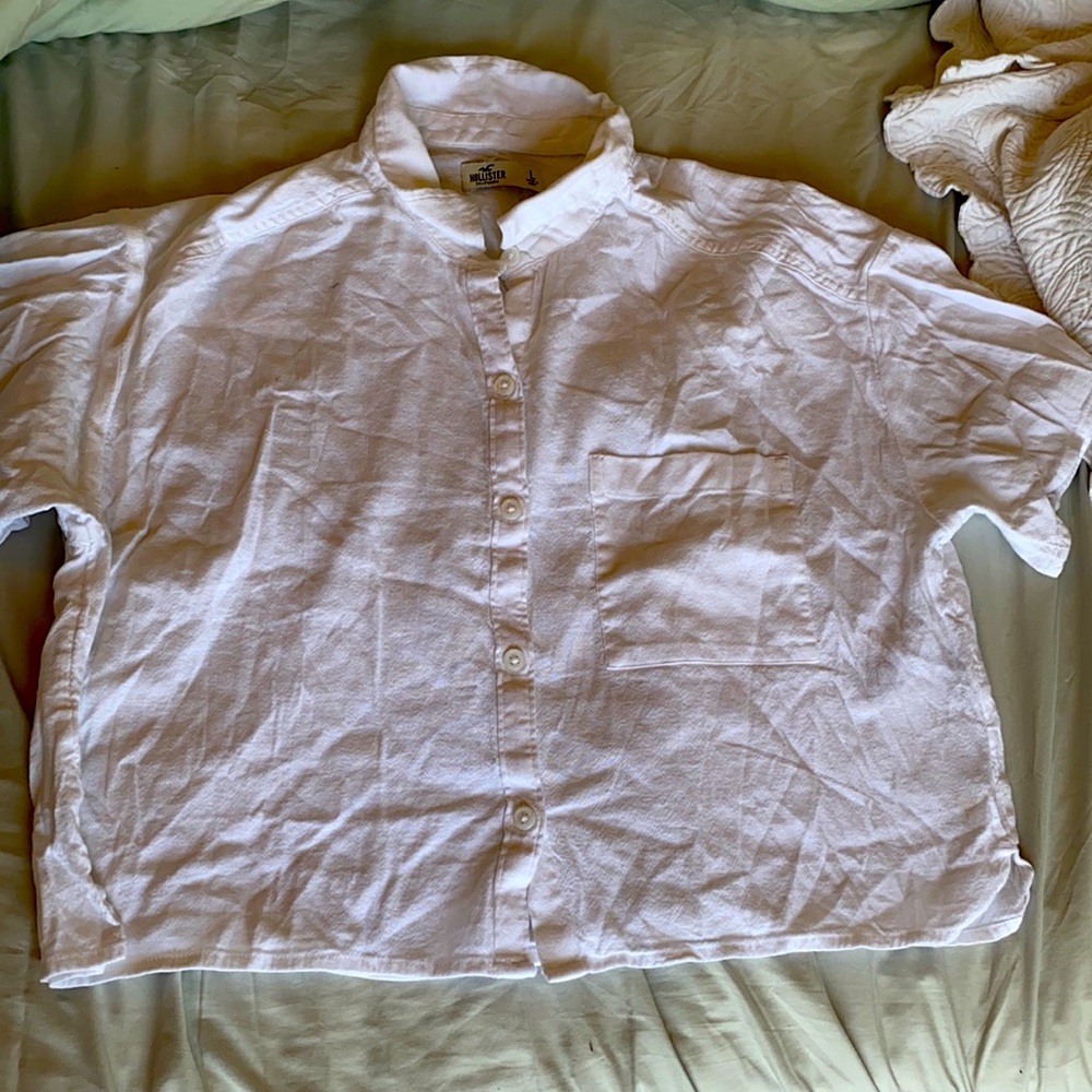 Large white Hollister shirt.